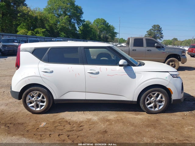 Kia Soul S