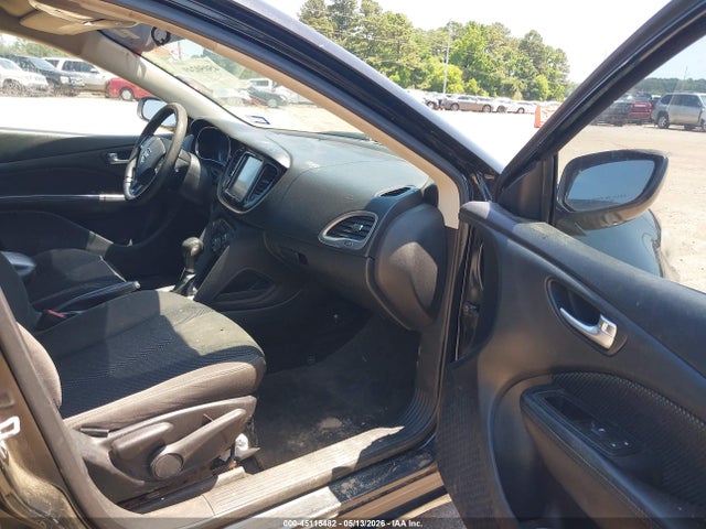 Dodge Dart Sxt