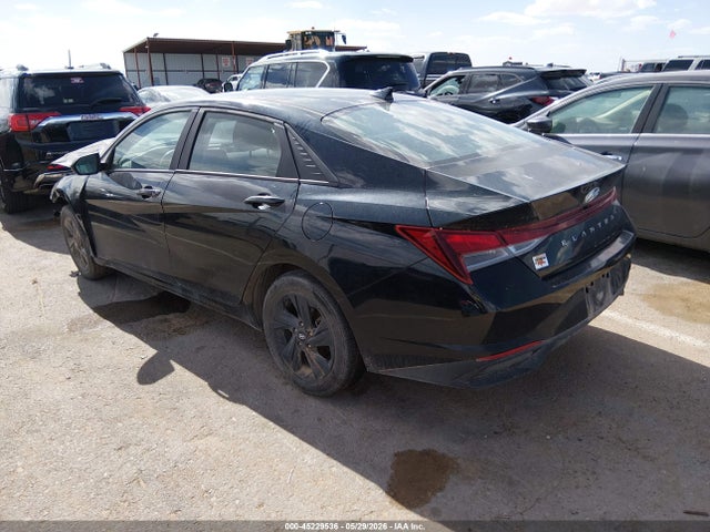 Hyundai ELANTRA Sel