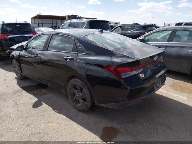 Hyundai ELANTRA Sel