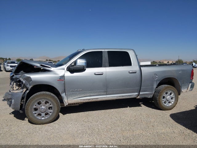 Ram 2500 Laramie  4x4 6'4 Box