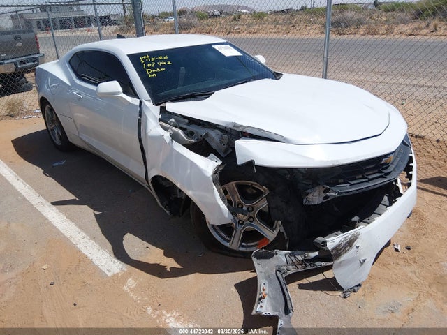 Salvage Chevrolet Camaro Image