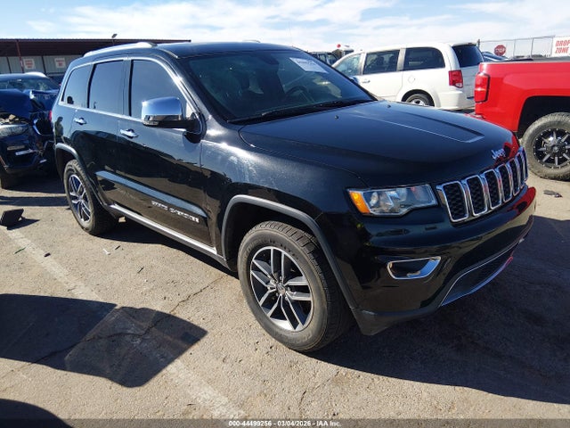 Salvage Jeep Grand Cherokee Image