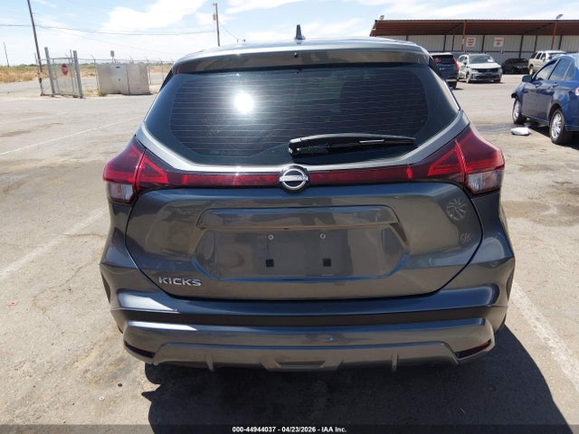 Nissan Kicks S Xtronic Cvt
