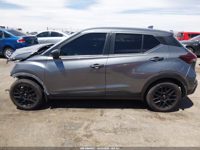 Nissan Kicks S Xtronic Cvt
