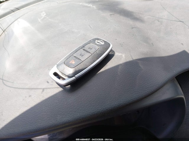 Nissan Kicks S Xtronic Cvt