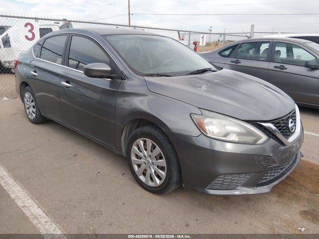 Salvage Nissan Sentra Image