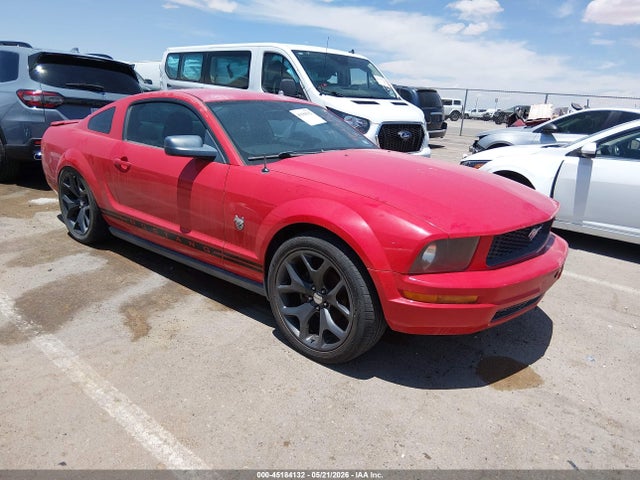 Salvage Ford Mustang Image