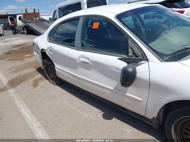 Ford Taurus Se