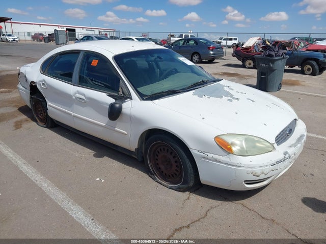 Salvage Ford Taurus Image