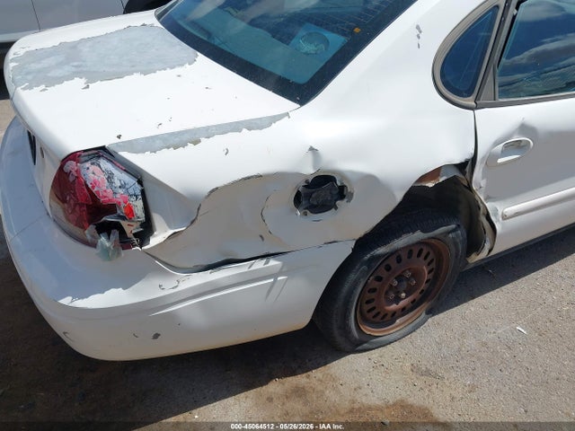 Ford Taurus Se