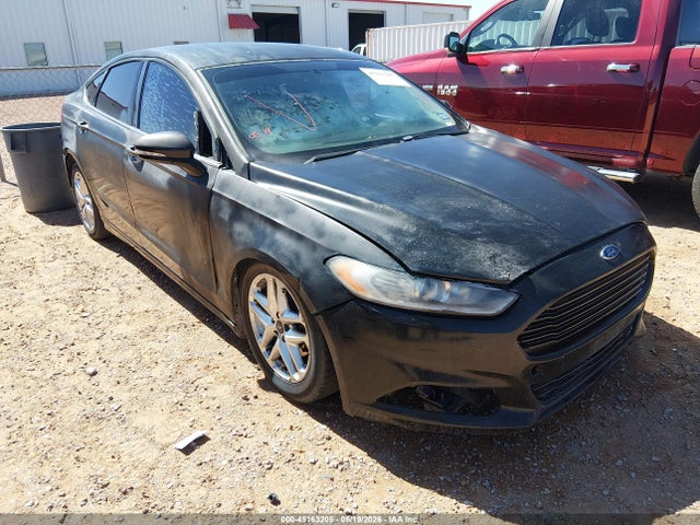 Salvage Ford Fusion Image