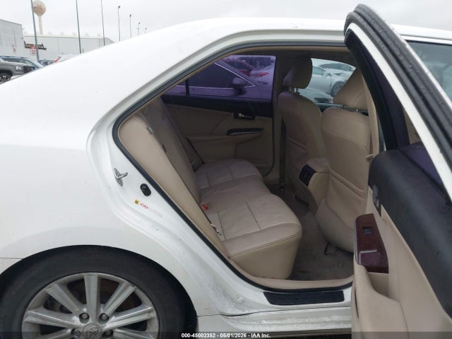 Toyota Camry Xle V6