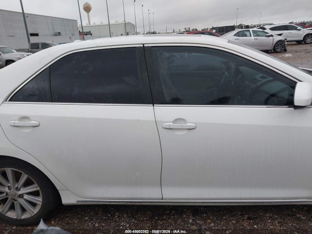 Toyota Camry Xle V6