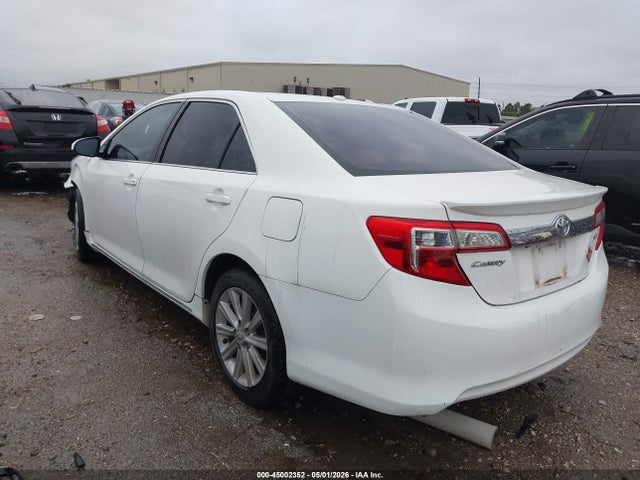 Toyota Camry Xle V6