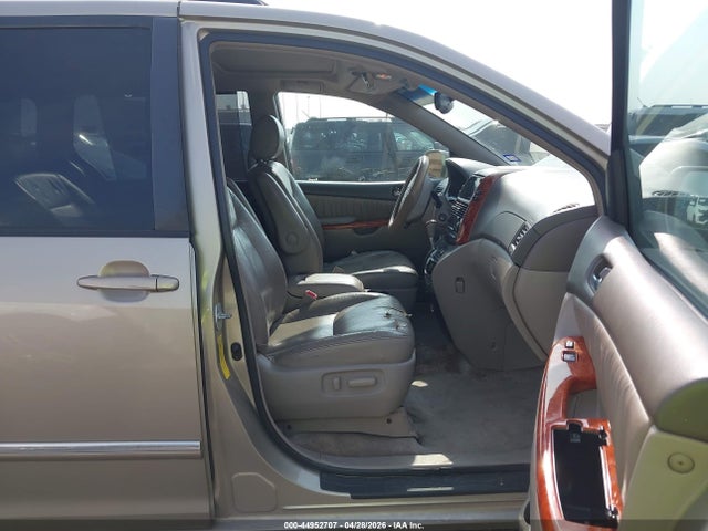 Toyota Sienna Xle Limited
