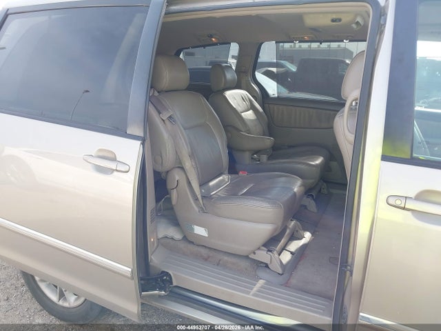 Toyota Sienna Xle Limited