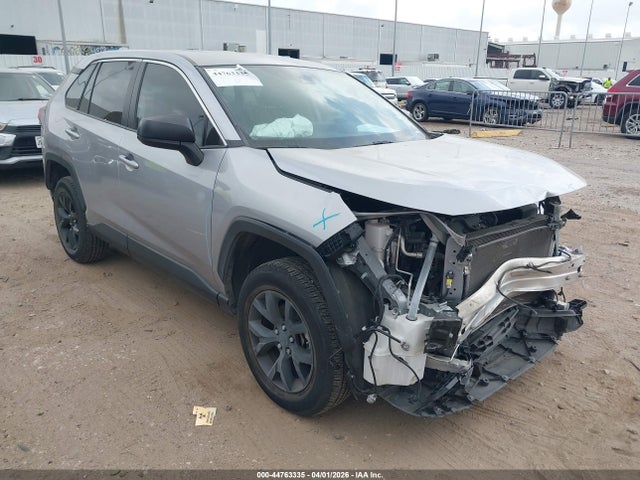 Salvage Toyota RAV4 Image