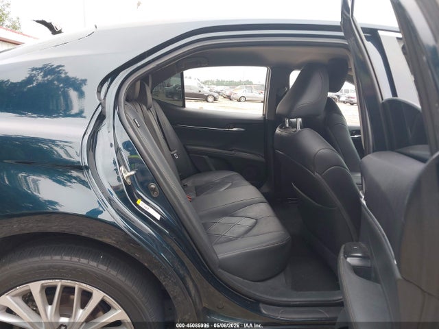 Toyota Camry Xle