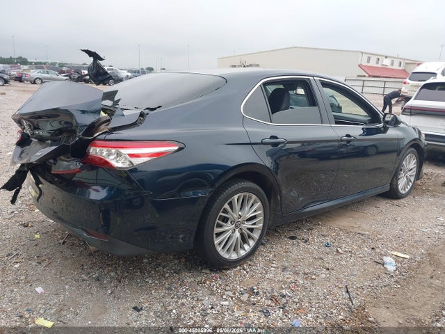 Toyota Camry Xle