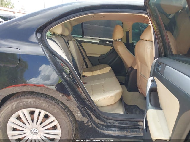 Volkswagen Jetta 1.8t Se