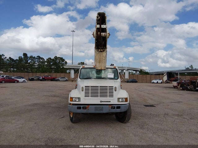 International 4000 4900