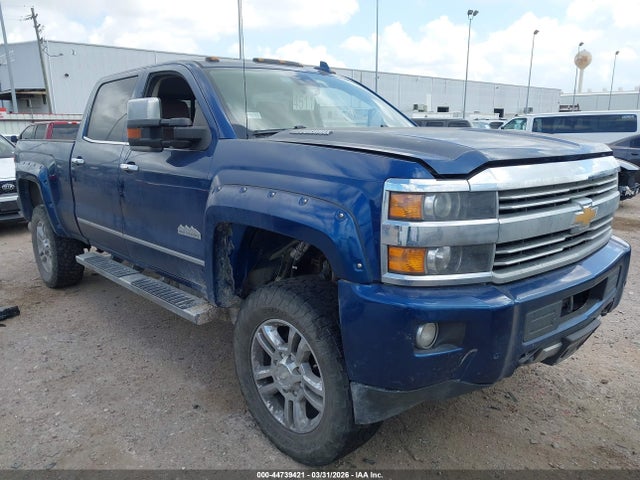 Salvage Chevrolet Silverado 2500 Image