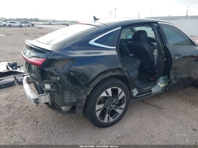 Audi e-tron Premium Plus S Line Quattro