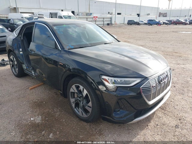 2022 Audi e-tron