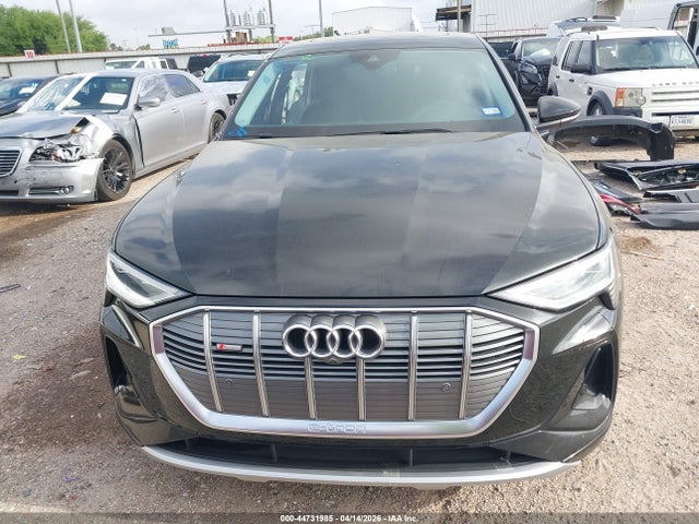 Audi e-tron Premium Plus S Line Quattro