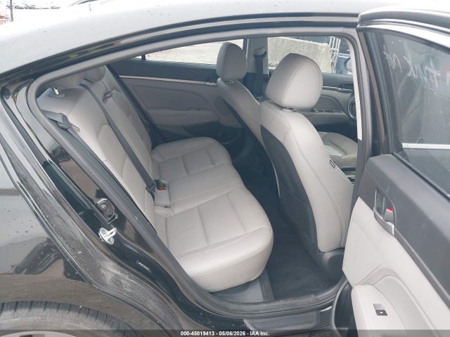 Hyundai ELANTRA Limited