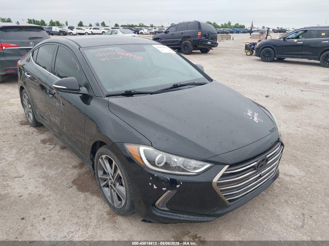 Salvage Hyundai ELANTRA Image