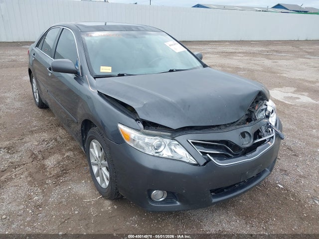 Salvage Toyota Camry Image