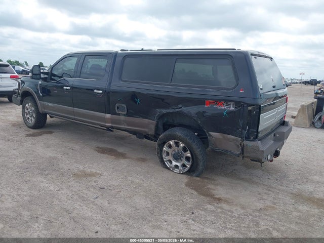 Ford F-350 King Ranch