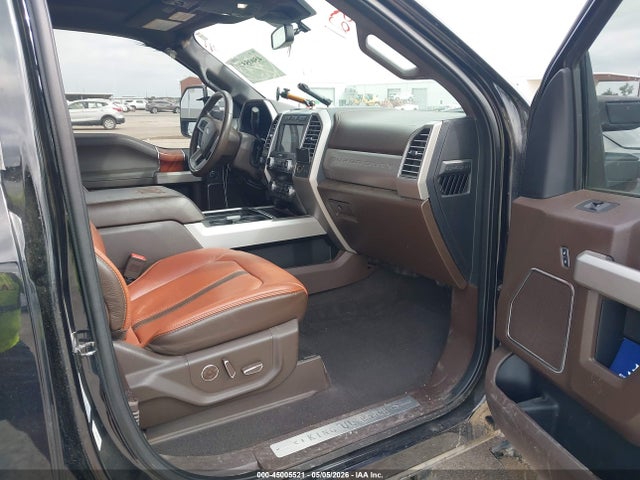 Ford F-350 King Ranch