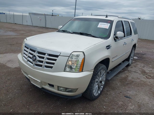 Cadillac Escalade Standard