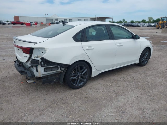 Kia Forte Gt-line