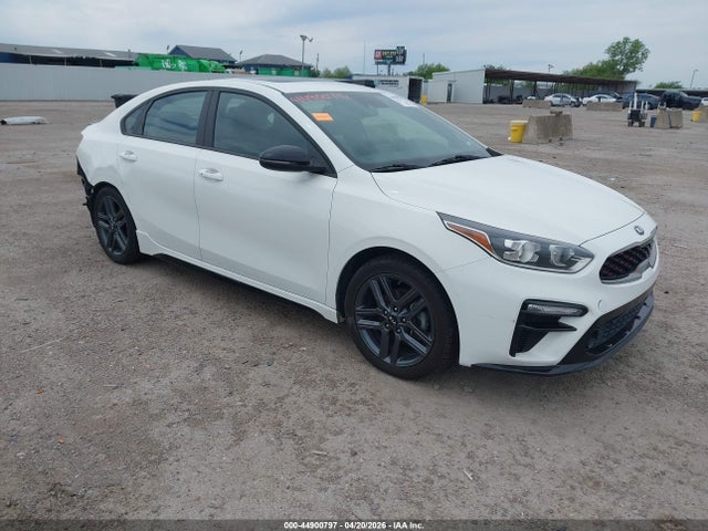 Salvage Kia Forte Image