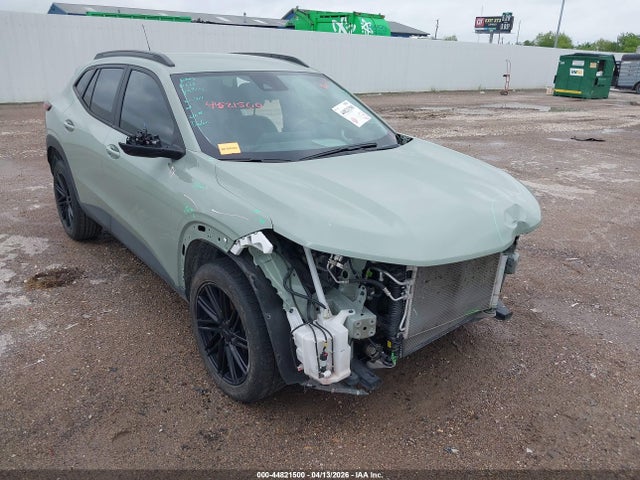 Salvage Chevrolet Trax Image