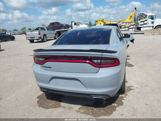 Dodge Charger Sxt Rwd