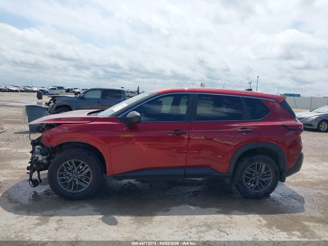 Nissan Rogue S Fwd