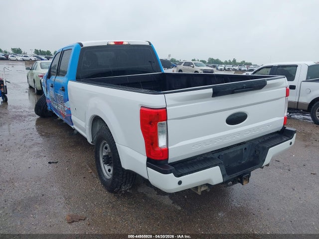 Ford F-350 Xl