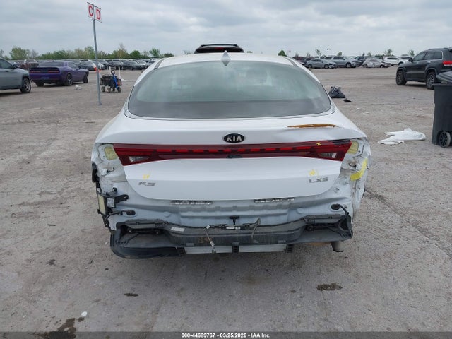 Kia K5 Lxs
