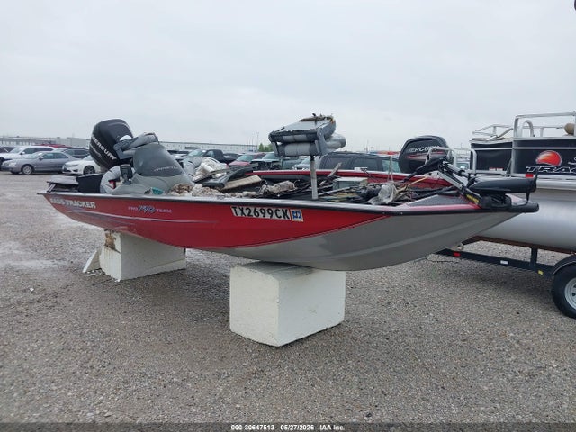 Salvage Tracker Bass Tracker Image
