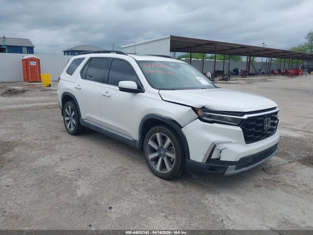 Salvage Honda Pilot Image