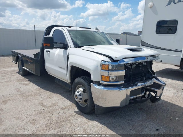 Salvage Chevrolet Silverado 3500 Image