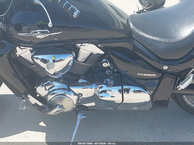 Suzuki Vzr1800