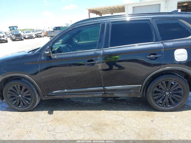 Mitsubishi Outlander Le 2.4