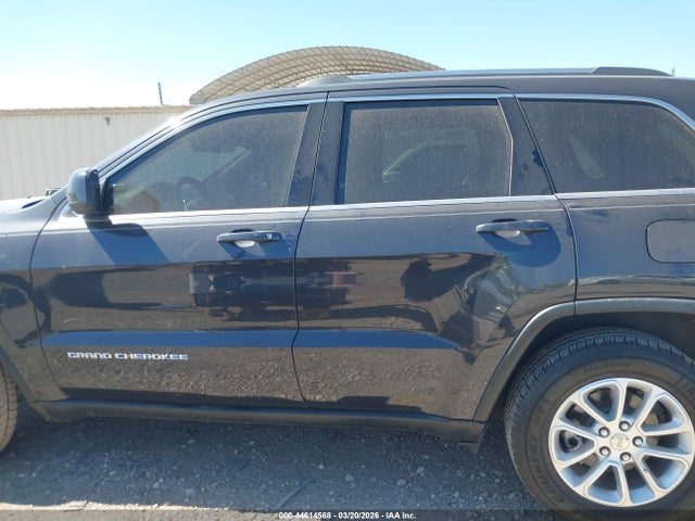 Jeep Grand Cherokee Laredo