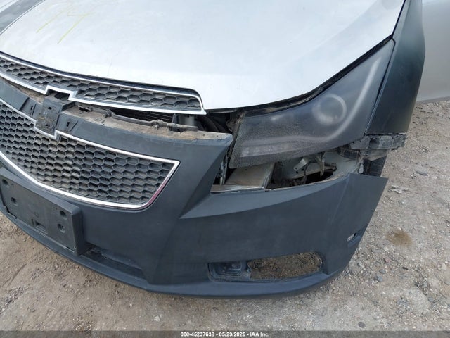 Chevrolet Cruze 1lt Auto